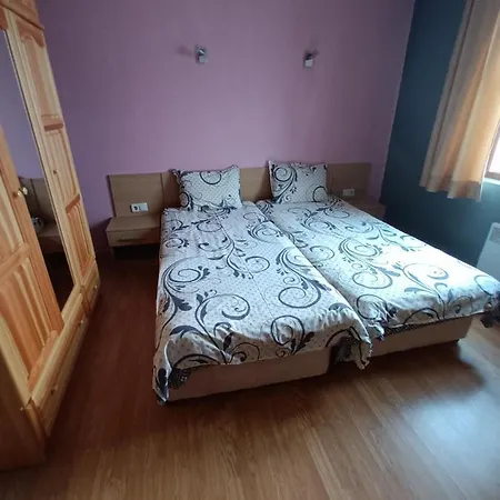 White Peaks *